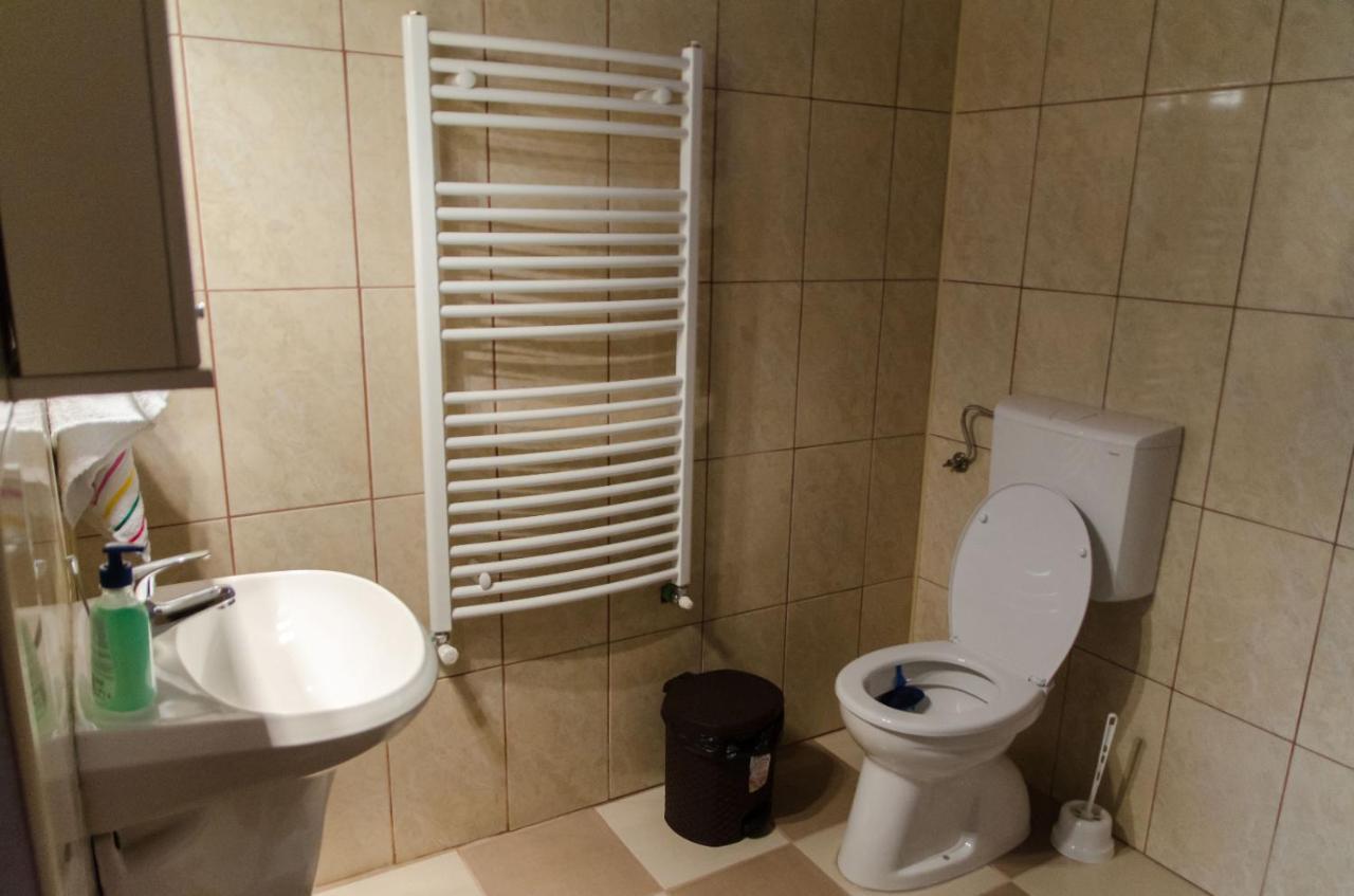 Cabana Valea Bradului Nucşoara Esterno foto
