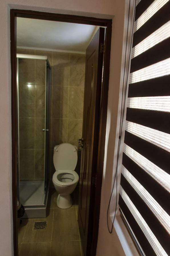 Cabana Valea Bradului Nucşoara Esterno foto