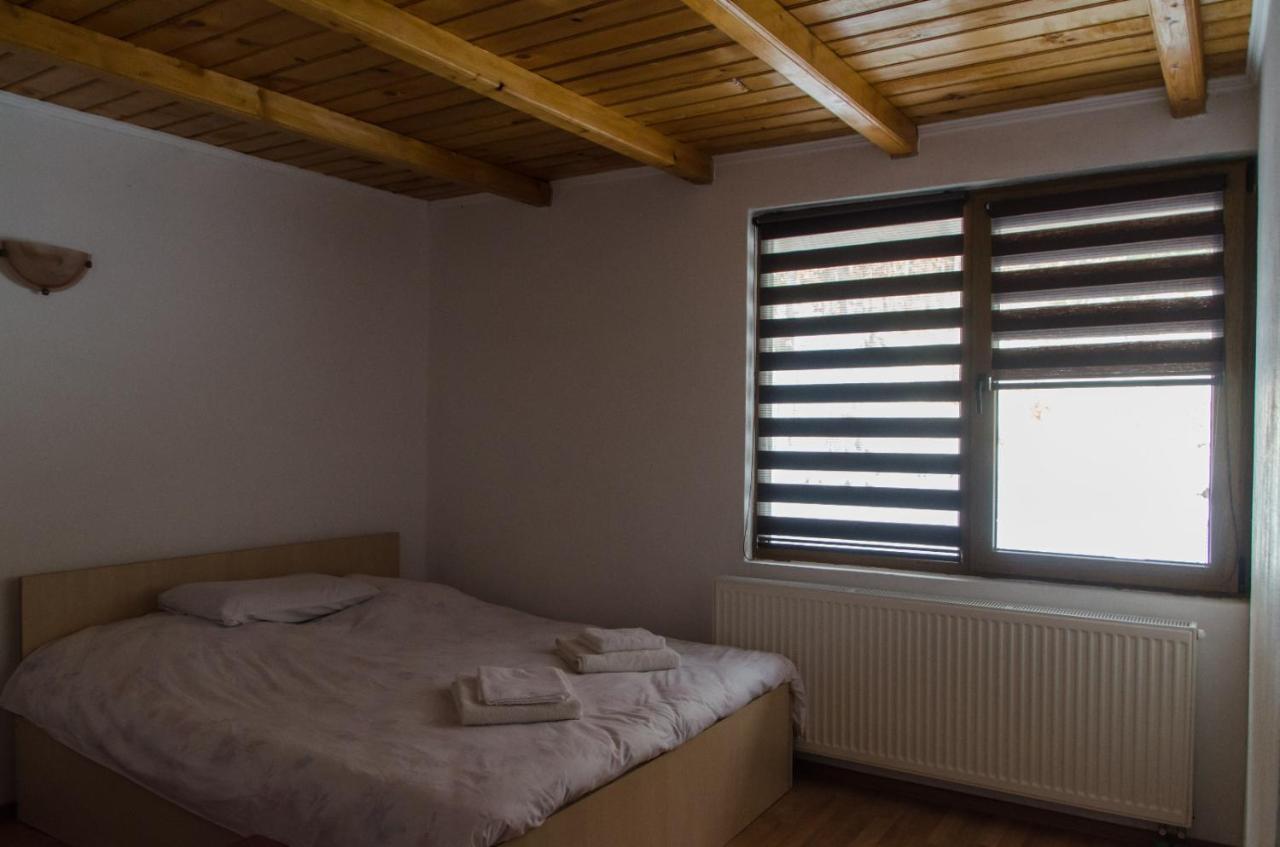 Cabana Valea Bradului Nucşoara Esterno foto